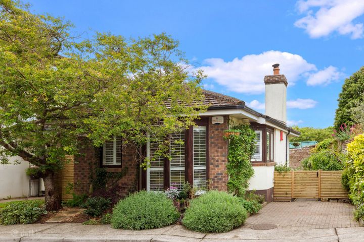 14 The Orchard, Monkstown Valley, Monkstown, Co. Dublin, A94E9V3