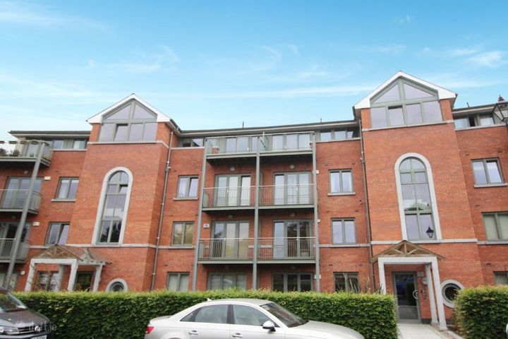 Beech Lodge, Farmleigh Woods, Castleknock, Dublin 15
