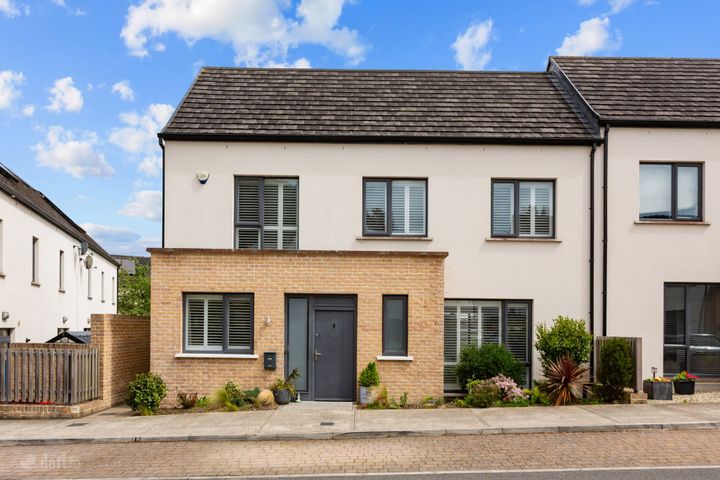12 The Avenue, Scholarstown Wood, Rathfarnham, D16PK13
