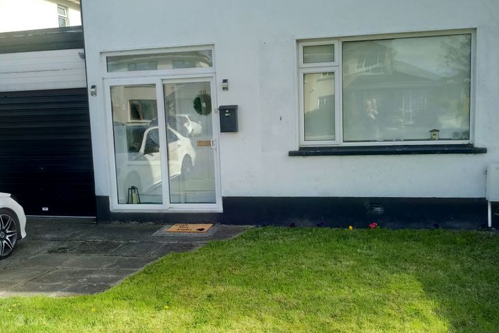 49 Castle Cresent , Ashbourne, Co. Meath