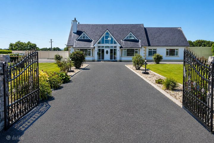 Kilcreevanty, Tuam, Co. Galway, H54R235