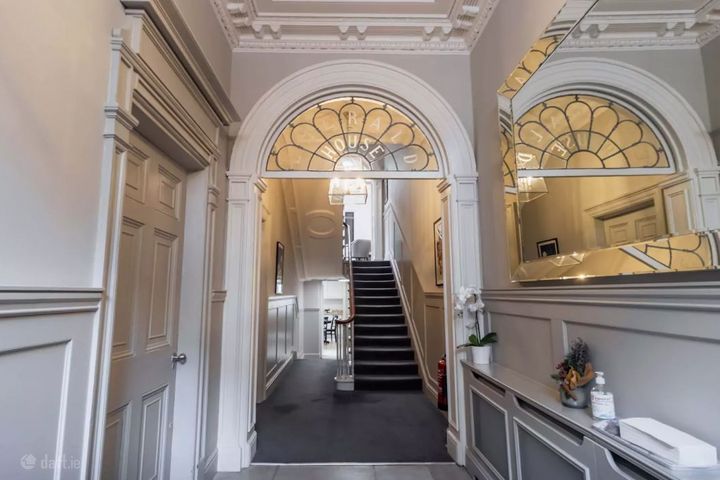 Herbert Street , Dublin 2