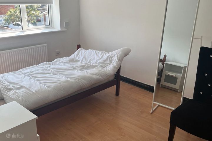 Cherryfield Park, Huntstown, Dublin 15