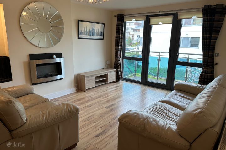 Apartment 16, Mercer House, Brennanstown Square, Brennanstown, Dublin 18