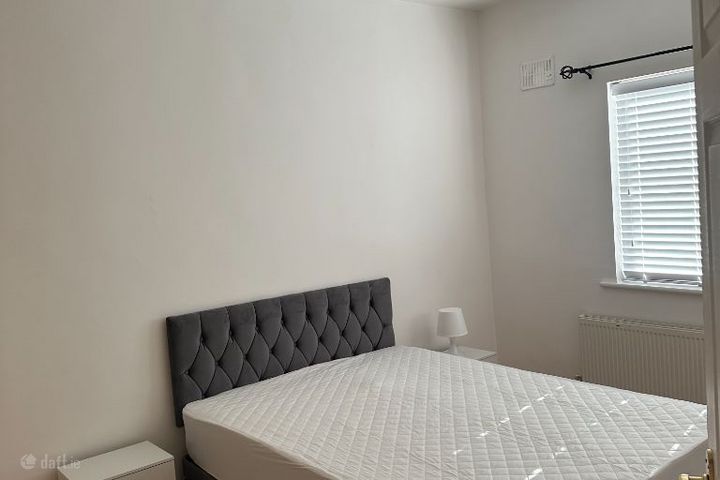 Royal Canal Way, Ratharney, Co. Longford