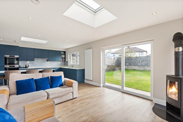 34 Whitehall Road West, Perrystown, Dublin 12, Co. Dublin, D12C3KR