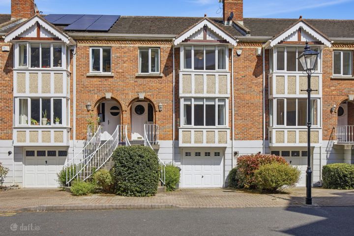 97 The Sweepstakes, Ballsbridge, Dublin 4, D04T1K0
