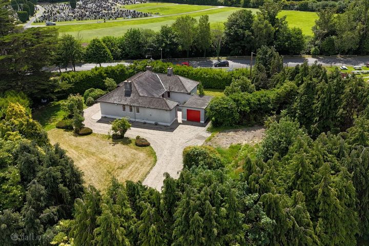Karuna, Commons, The Old Village, Rathnew, Co. Wicklow, A67DX94