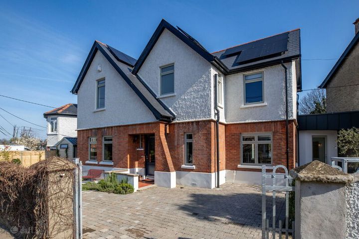 27 Frascati Park, Blackrock, Co. Dublin