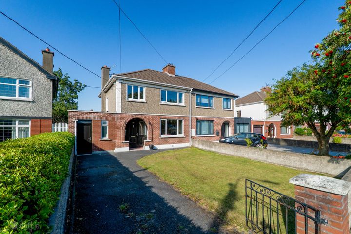 130 Willow Park Grove, Glasnevin, Dublin 11, D11K125