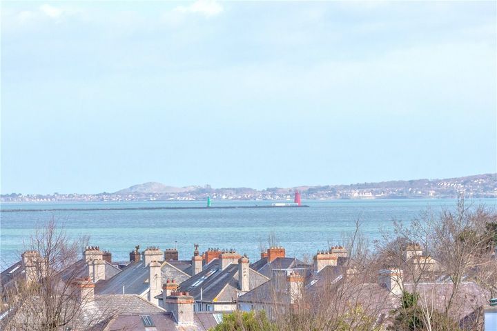 165 Seamount, Stillorgan Rd, Blackrock, Dublin