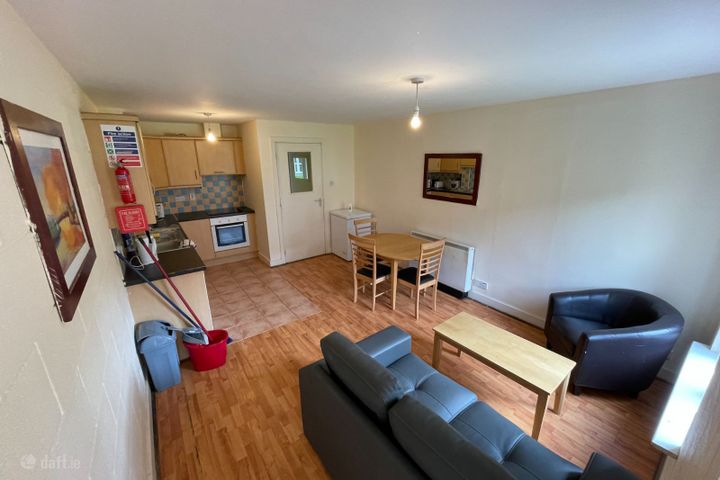 Apartment 116, Cratloe Wood Student Village, Caherdavin, Co. Limerick, V94E4X6 - Photo 2