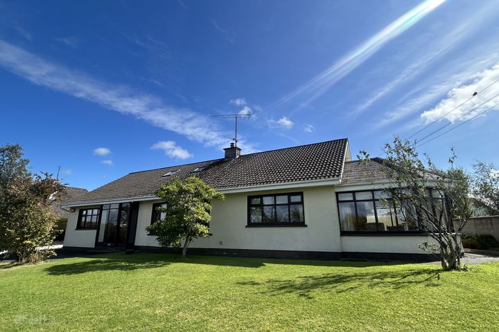 Four Winds, Ballinderry , Mullingar, Co. Westmeath, N91Y7X3