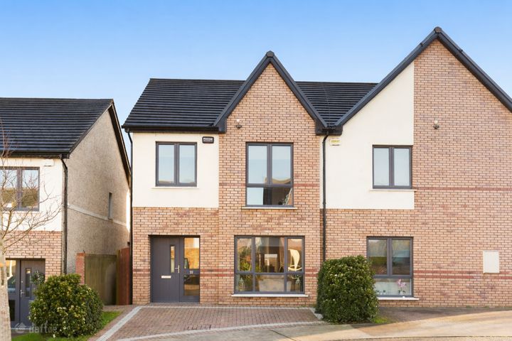 25 Elder Heath View, Kiltipper, Dublin 24, D24Y8PN