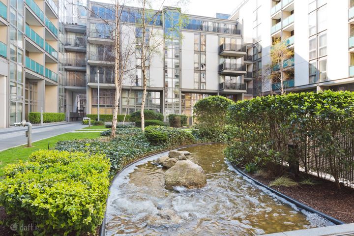 96 Kirkpatrick House, Spencer Dock, IFSC, Dublin 1