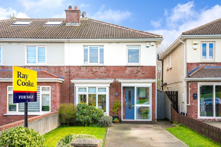 30 Woodstown Heath, Knocklyon, Dublin 16