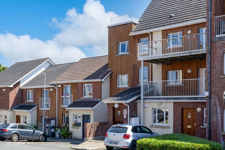152 Grianan Fidh, Aiken'S Village, Stepaside, Dublin 18, D18Y268