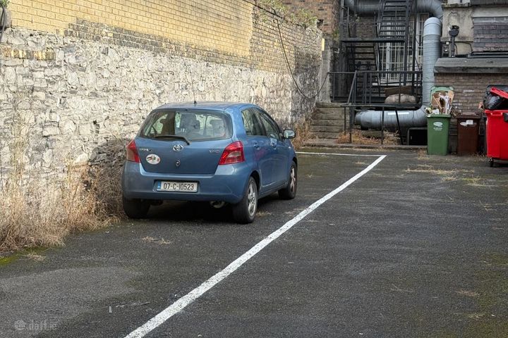 Hatch Place, Dublin 2