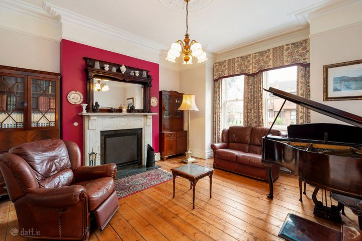 Elsinore, 28 Sandymount Avenue, Sandymount, Dublin 4, D04Y880 - Photo 3