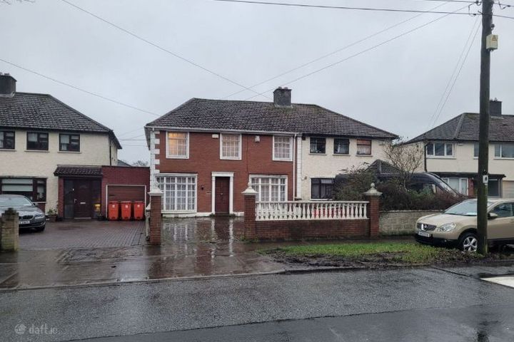 74 Shanliss Road, Whitehall, Dublin 9, D09W983