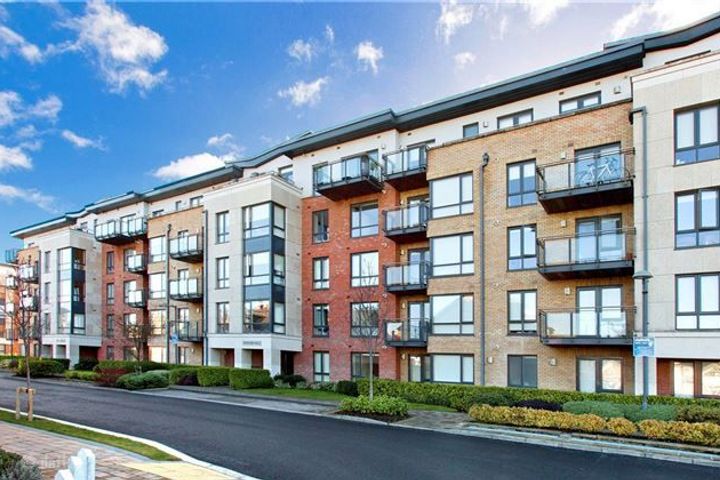 Ardavon Hall, Hazelbrook Square, Churchtown, Dublin 14