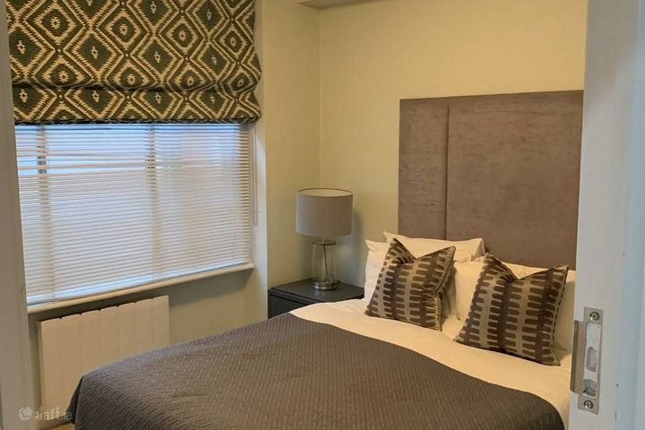 28 Parnell Square North, Dublin 1