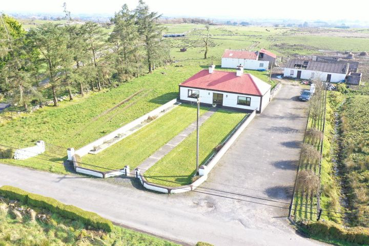 Ardkill, Ballaghaderreen, Co. Roscommon, F45P838