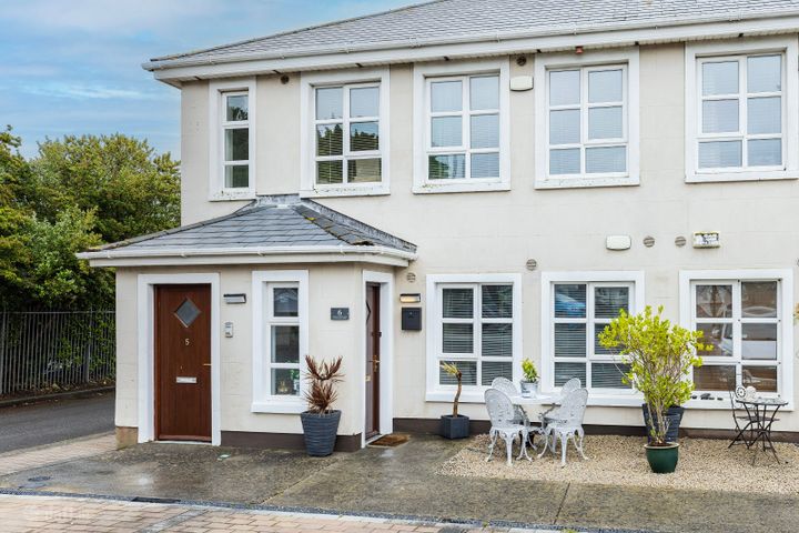 6 Woodland Court, Lower Main Street, Rush, Co. Dublin, K56P390
