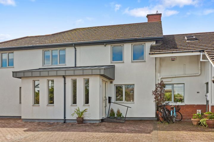 9 Chester Square, Villarea Park, Glenageary, Co Dublin, A96F7D8