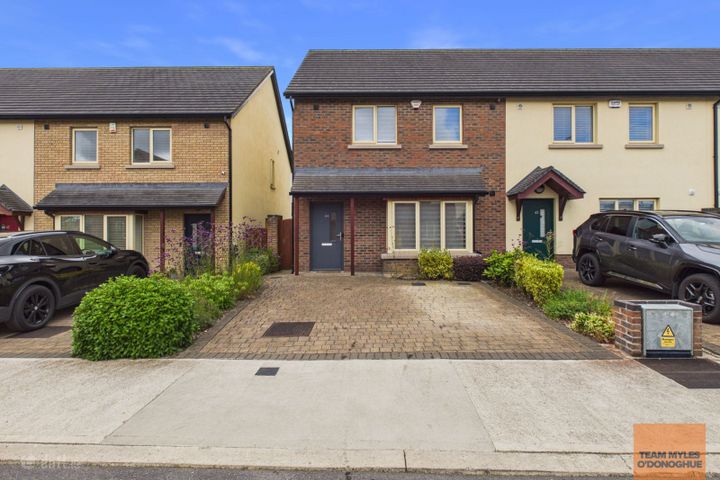 44 Barnwell Park, Hansfield, Dublin 15, D15RYP6