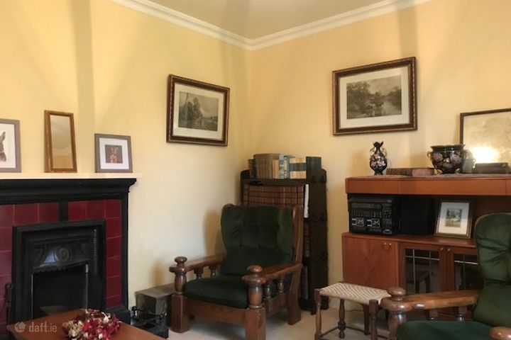 Cloghereen Lower, Muckross, Killarney, V93 KX73, Killarney, Co. Kerry