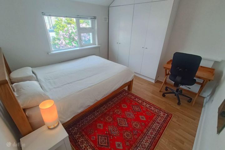 Comeragh Road, Bills included, Drimnagh, Dublin 12