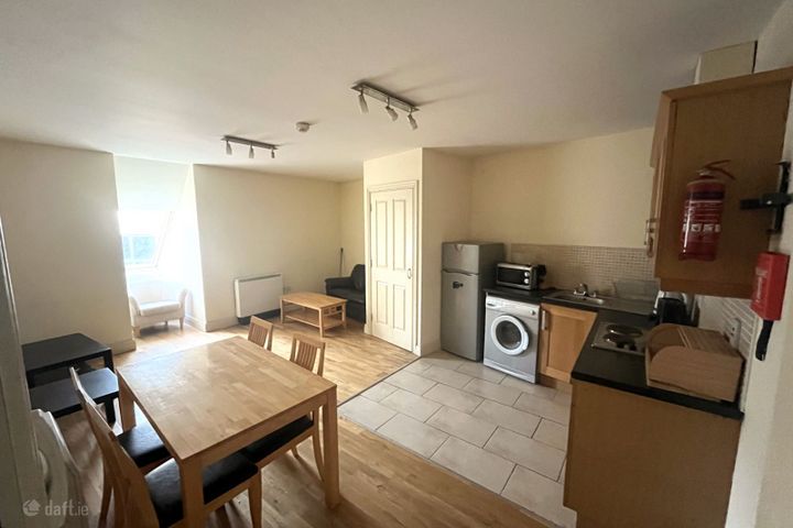 Apartment 35, Market Court, Newcastle West, Co. Limerick, V42K240 - Photo 2