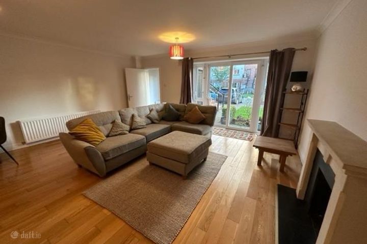 4 Carrigmore Manor, Saggart, Citywest, Dublin 24