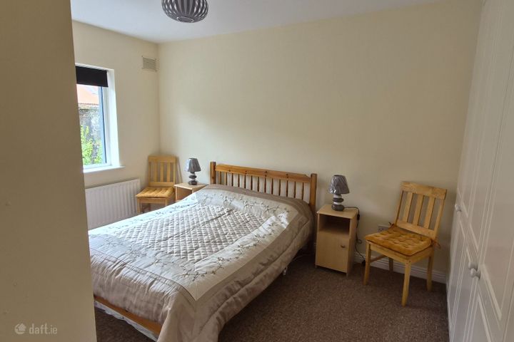 2 Mount Crescent, Claremorris, Co. Mayo