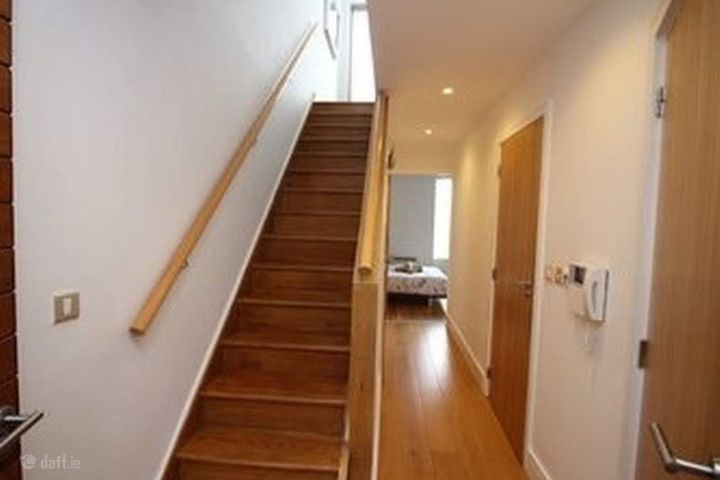 Annaville, dundrum road, Dundrum, Dublin 14