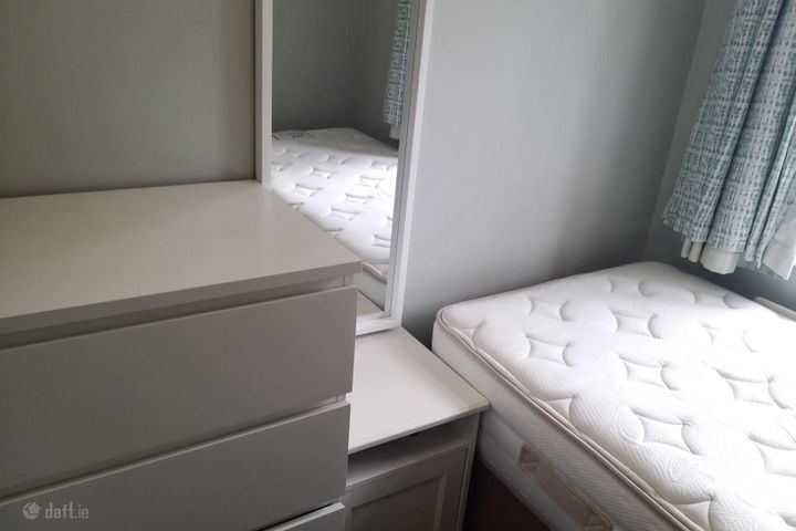 Hampton Crescent,Saint Helen'S Wood,Booterstown,Blackrock,Co. Dublin, Booterstown, Co. Dublin