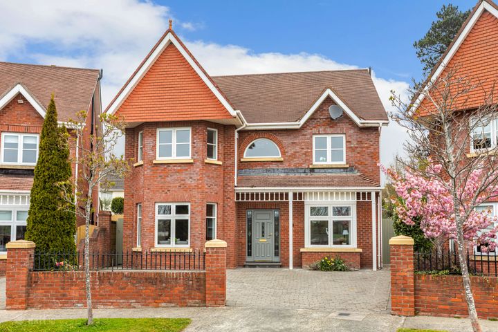 7 Pavilion Gate, Glenamuck Road, Foxrock, Dublin 18, D18WP59