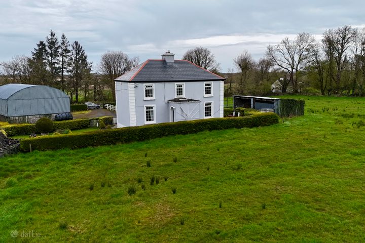 Liscune Lower, Ballymacward, Ballinasloe, Co. Galway, H53P297