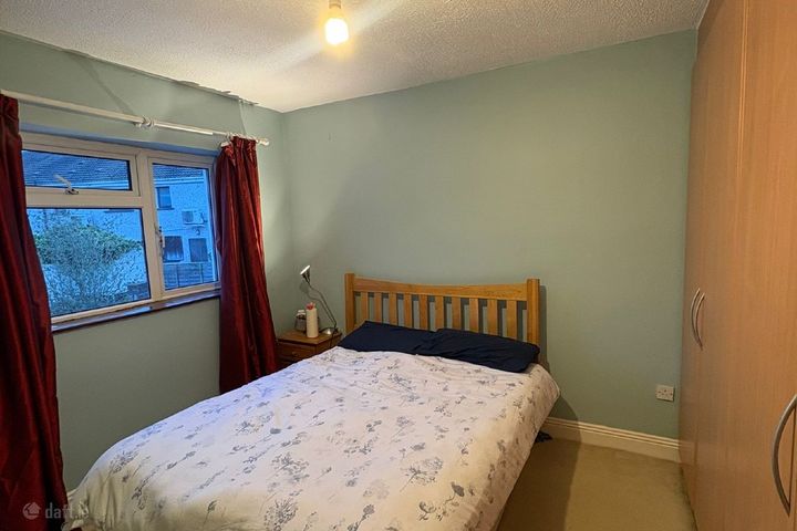 12 Ballyogan Court, Dublin 18, Leopardstown, Dublin 18