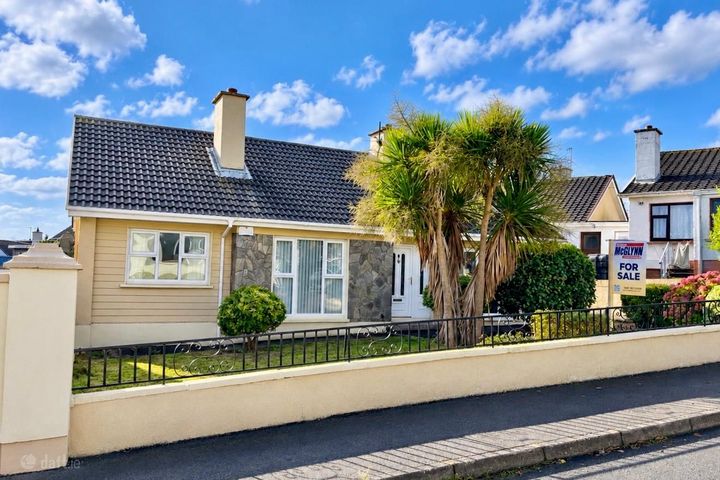 22 Beechwood Road, Letterkenny, Letterkenny, Co. Donegal, F92P8YC