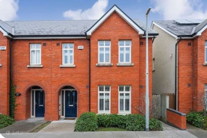 Citywest Village, Citywest, Dublin 24