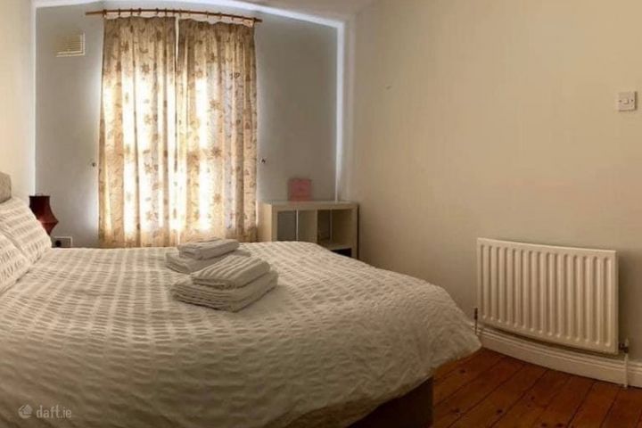 Clontarf east, killseter, howth road dublin 5, Clontarf, Dublin 5