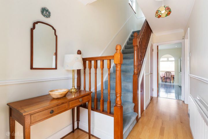 30 Beech Park Avenue, Foxrock, Dublin 18, D18VR72 - Photo 2