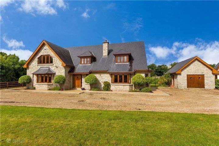 Aontacht, Streamstown Lane, Malahide, Dublin