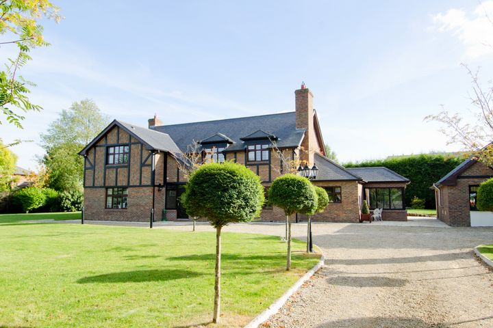 8 Mabestown, Back Rd, Malahide, Dublin