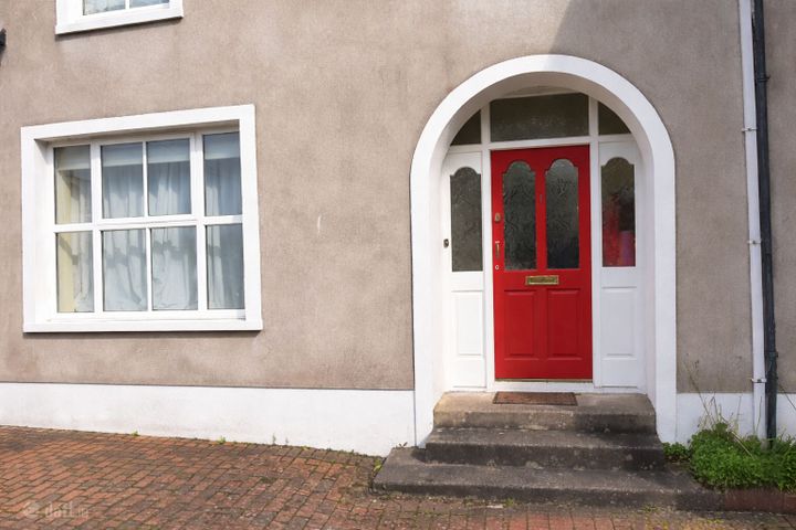Lilrose House, 1 Arbuckle Row, Ballina, Co. Mayo