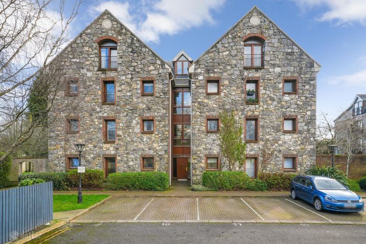 Apartment 8, The Mills, Old Navan Road, Castleknock, Dublin 15, D15R894