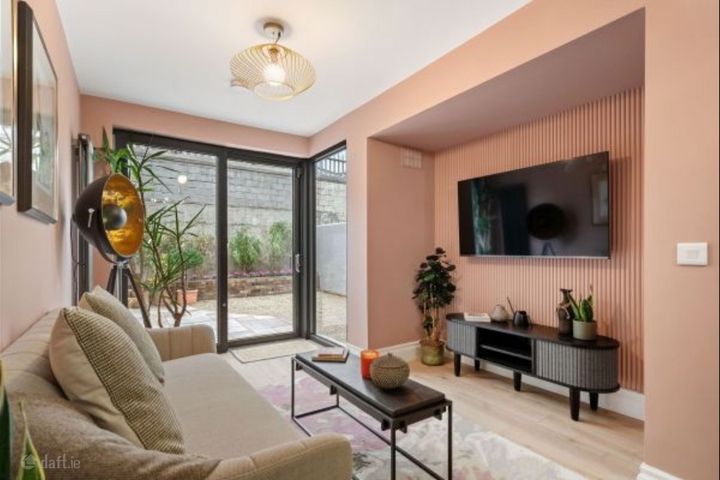 Reuben Street, Rialto, Dublin 8, Dolphin's Barn, Dublin 8