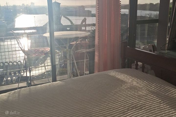 Steamboat Quay, Dock Road, Limerick, Limerick City Centre